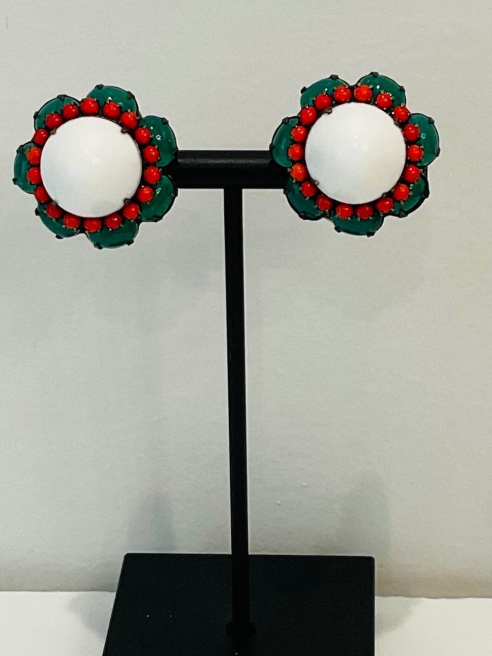 VTG 1960s Kenneth Jay Lane K.J.L. Green Red White Floral Clip On Earrings